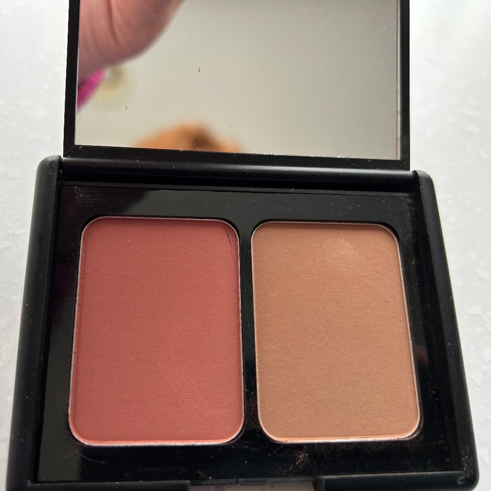 e.l.f. Set of Two Contouring Blush and Bronzing Power